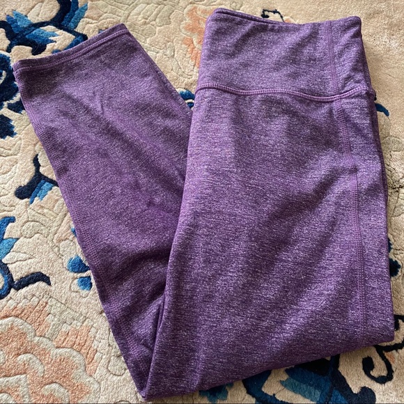 Athleta Pants - EUC Athleta Crops